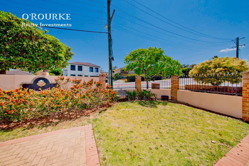 Photo - 51A Sackville Terrace, Scarborough WA 6019 - Image 4