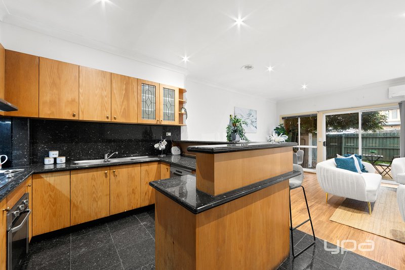 Photo - 5/1A Wattle Road, Maidstone VIC 3012 - Image 2