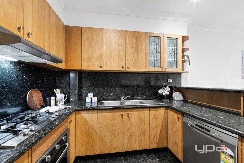 Photo - 5/1A Wattle Road, Maidstone VIC 3012 - Image 3