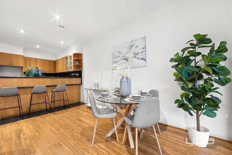 Photo - 5/1A Wattle Road, Maidstone VIC 3012 - Image 6