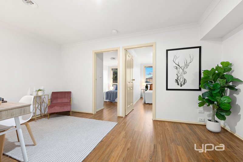 Photo - 5/1A Wattle Road, Maidstone VIC 3012 - Image 9
