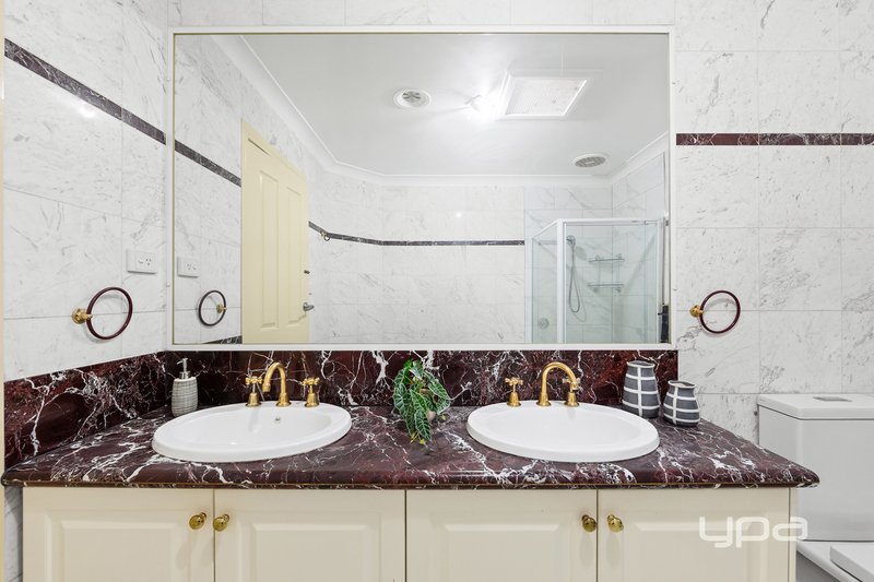Photo - 5/1A Wattle Road, Maidstone VIC 3012 - Image 12