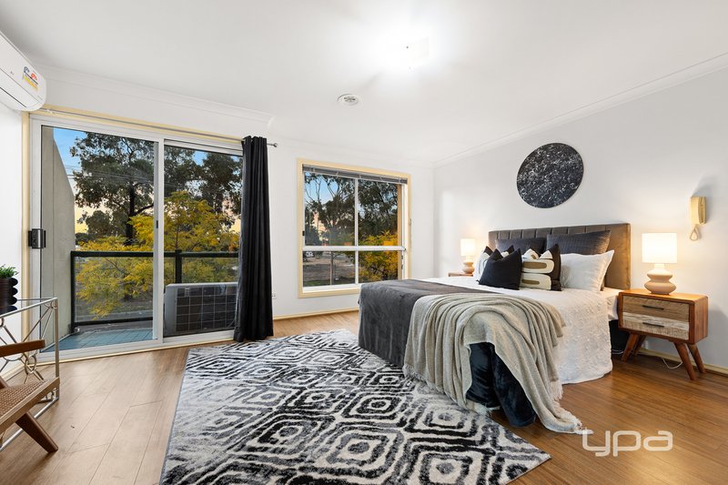 Photo - 5/1A Wattle Road, Maidstone VIC 3012 - Image 13