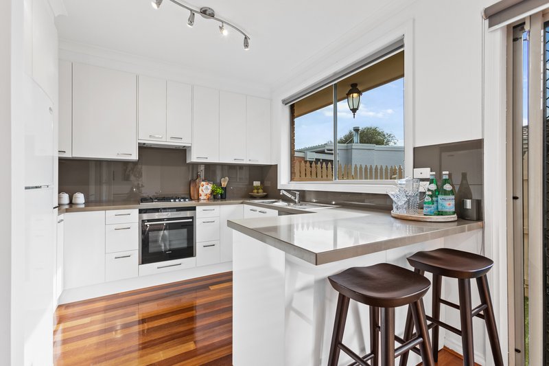 Photo - 51A Weymar Street, Cheltenham VIC 3192 - Image 5