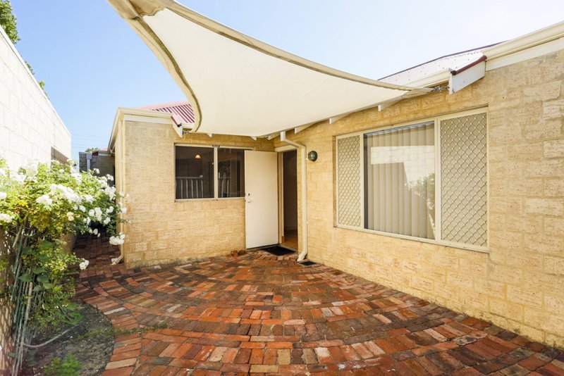 Photo - 51B Stirling Street, Bunbury WA 6230 - Image 10