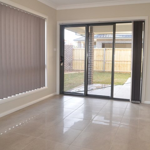 Photo - 51C Glenfield Road, Glenfield NSW 2167 - Image 2