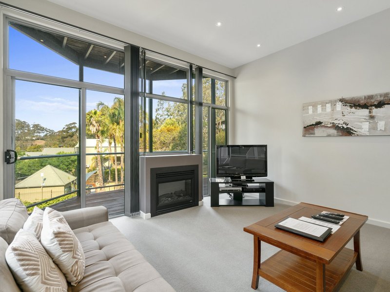 5/2-18 Nicholas Avenue, Metung VIC 3904