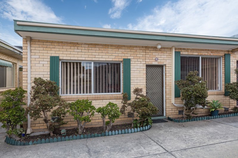 Photo - 5/2-4 Fintonia Road, Noble Park VIC 3174 - Image 2