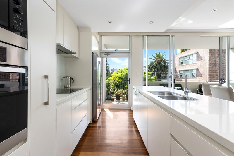 Photo - 5/2-4 Sturt Place, St Ives NSW 2075 - Image 2