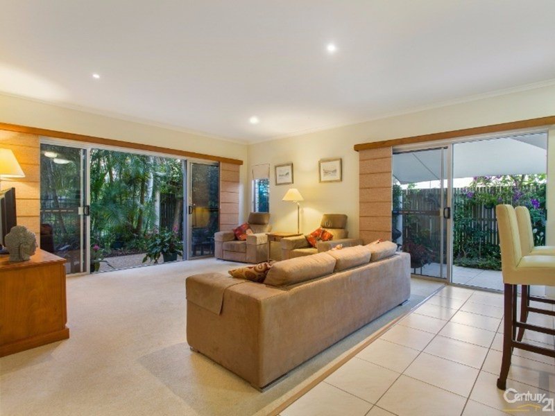 5/2-4 Tranquil Place, Alexandra Headland QLD 4572