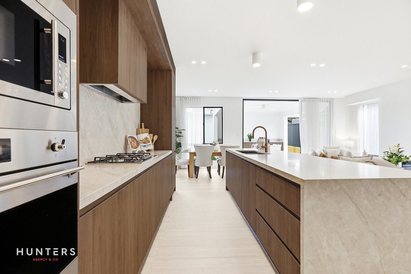Photo - 52 & 52B Lower Mount Street, Wentworthville NSW 2145 - Image 6