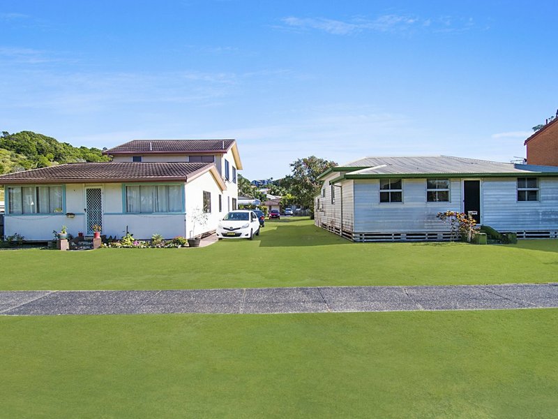 Photo - 52-54 Ballina Street, Lennox Head NSW 2478 - Image 4