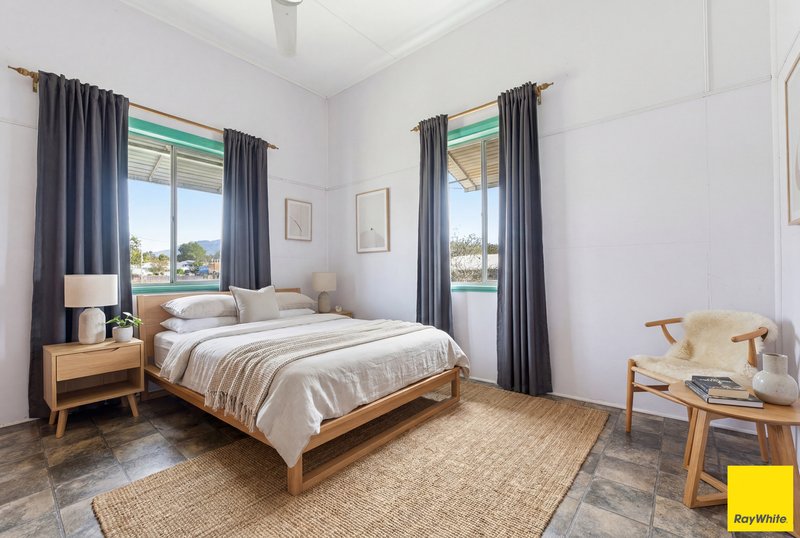 Photo - 52-54 Martyn Street, Parramatta Park QLD 4870 - Image 11