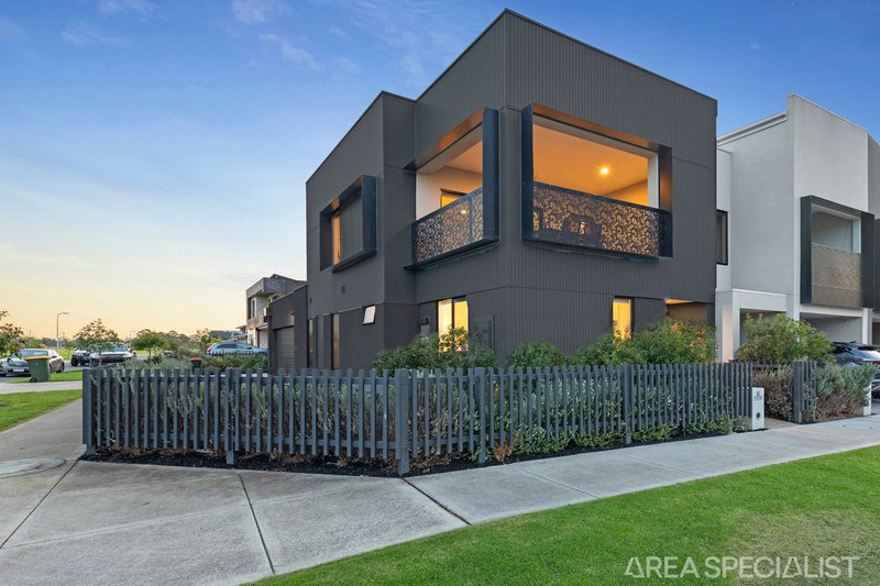 Photo - 52 Aberfeldy Crescent, Cranbourne South VIC 3977 - Image 17