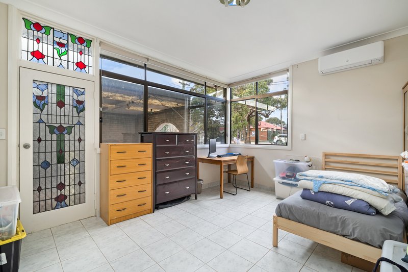 Photo - 52 Albert Street, Revesby NSW 2212 - Image 5