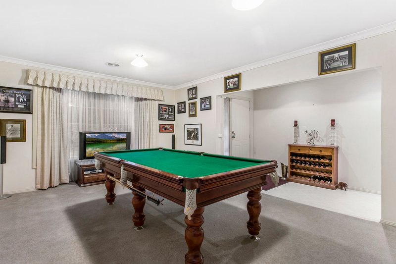 Photo - 52 Albrecht Avenue, Berwick VIC 3806 - Image 6