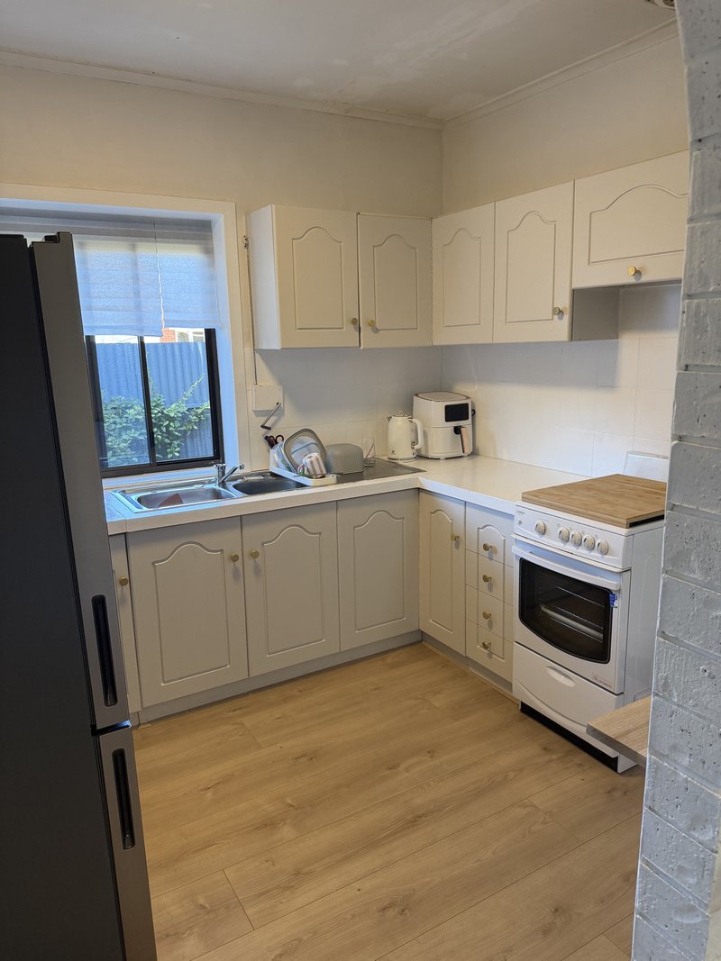 Photo - 5/2 Alfred Avenue, Seaton SA 5023 - Image 3