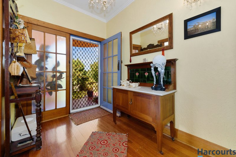 Photo - 52 Appledore Street, Miandetta TAS 7310 - Image 11