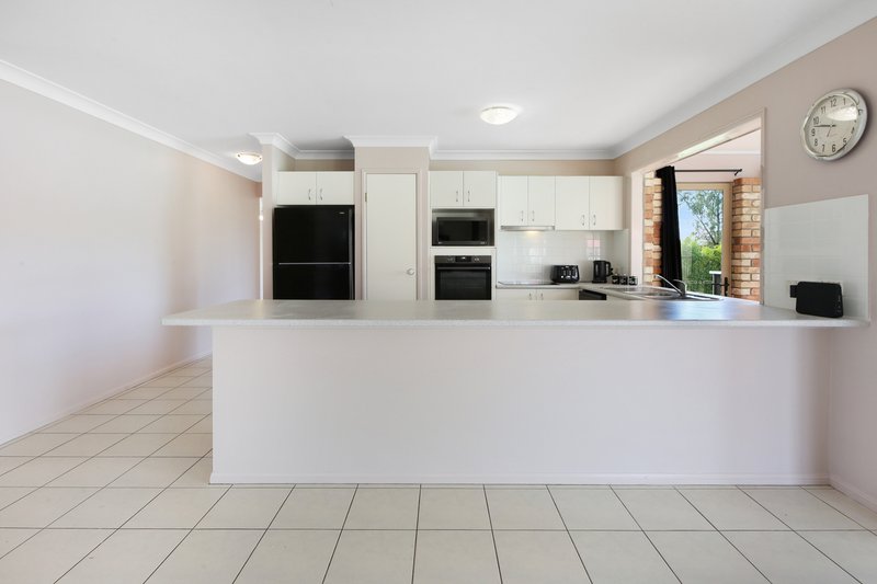 Photo - 52 Ashwood Drive, Cedar Vale QLD 4285 - Image 5
