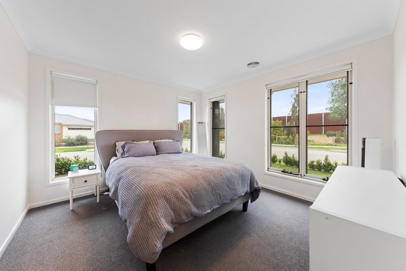 Photo - 52 Babar Drive, Officer VIC 3809 - Image 7