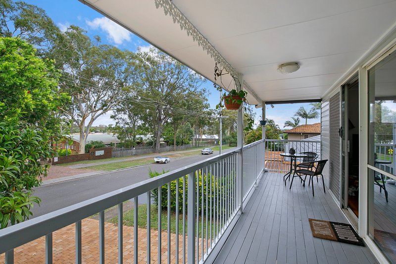 Photo - 52 Babiana Street, Alexandra Hills QLD 4161 - Image 5