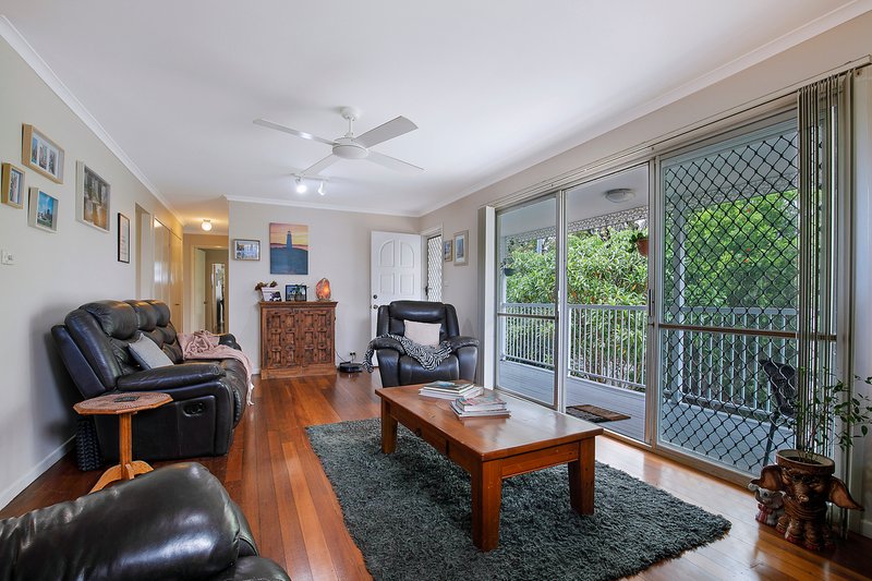 Photo - 52 Babiana Street, Alexandra Hills QLD 4161 - Image 7