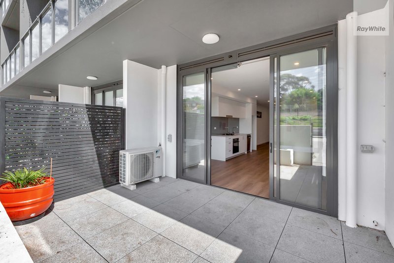 Photo - 5/2 Bailey Cresscent , Oak Park VIC 3046 - Image 9