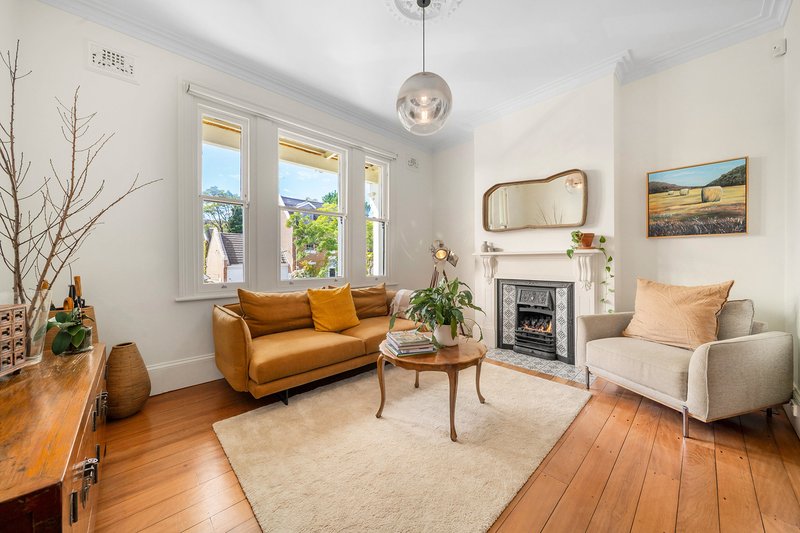 Photo - 52 Ballast Point Road, Birchgrove NSW 2041 - Image 3