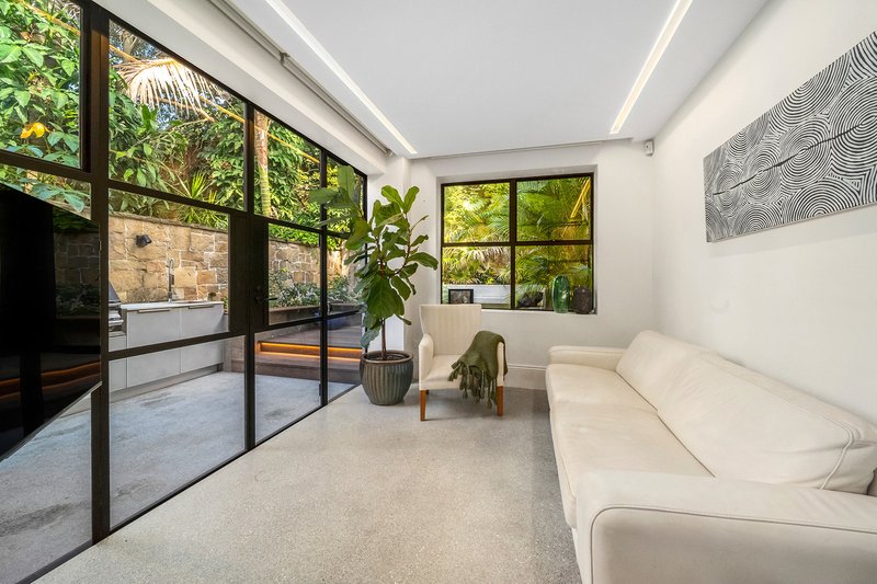 Photo - 52 Ballast Point Road, Birchgrove NSW 2041 - Image 6