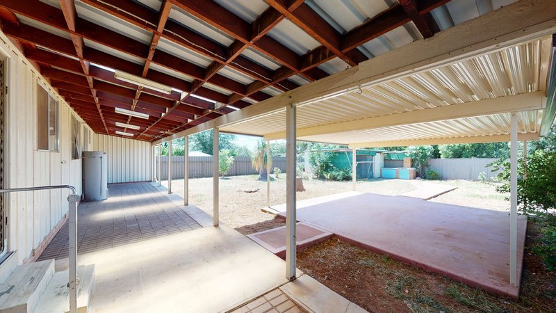 Photo - 52 Banksia Crescent, Dubbo NSW 2830 - Image 14