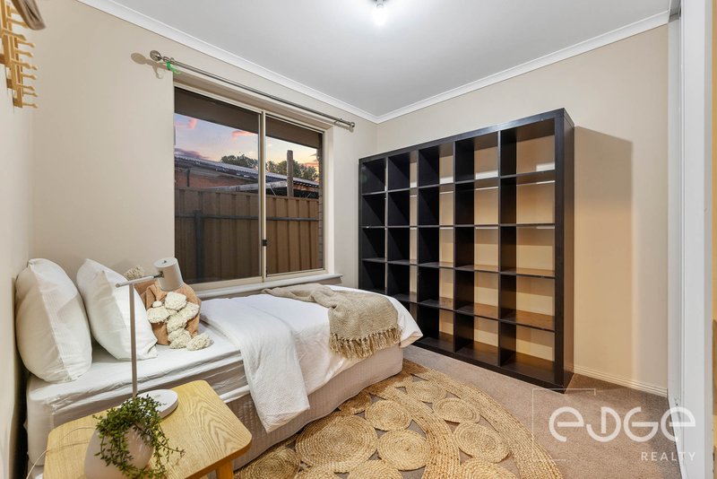 Photo - 52 Barrat Street, Smithfield Plains SA 5114 - Image 19