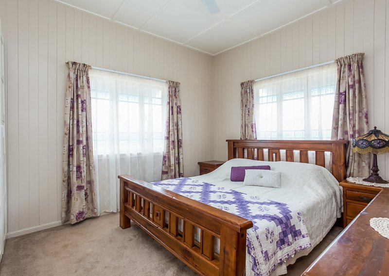 Photo - 52 Baynes Street, Wondai QLD 4606 - Image 12