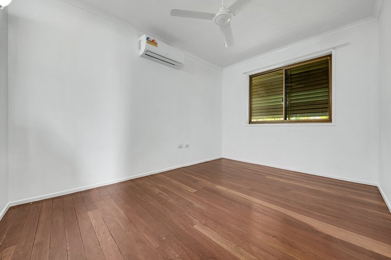 Photo - 52 Beak Street, New Auckland QLD 4680 - Image 12