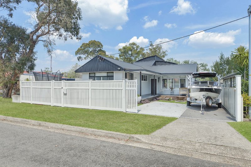 52 Bell Street, Speers Point NSW 2284