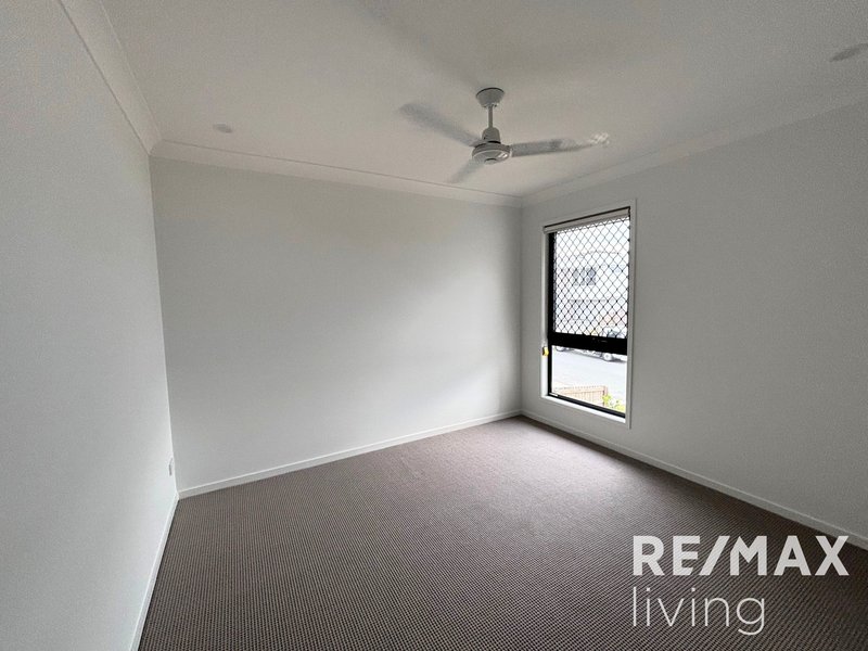 Photo - 52 Belvedere Street, Spring Mountain QLD 4300 - Image 9