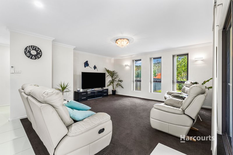 Photo - 52 Berkshire Parade, Penguin TAS 7316 - Image 9