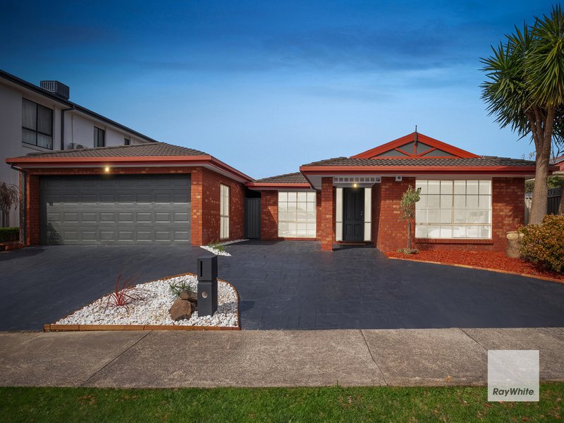 52 Blackman Crescent, Taylors Lakes VIC 3038