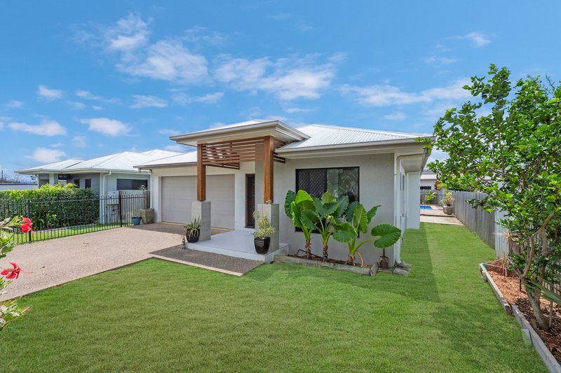 52 Bluewattle Boulevard, Rasmussen QLD 4815