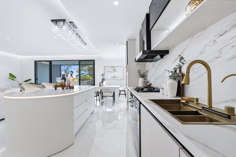 Photo - 52 Bonds Road, Peakhurst NSW 2210 - Image 5