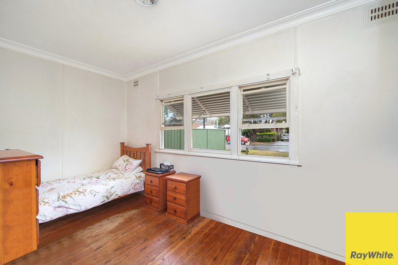 Photo - 52 Brisbane Avenue, Umina Beach NSW 2257 - Image 16