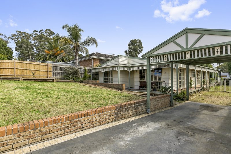 52 Bristol Crescent, Lilydale VIC 3140