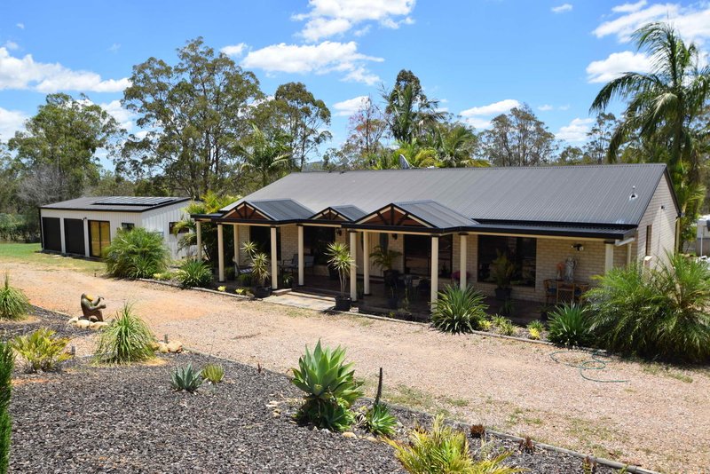 52 Buckingham Court, Mount Hallen QLD 4312