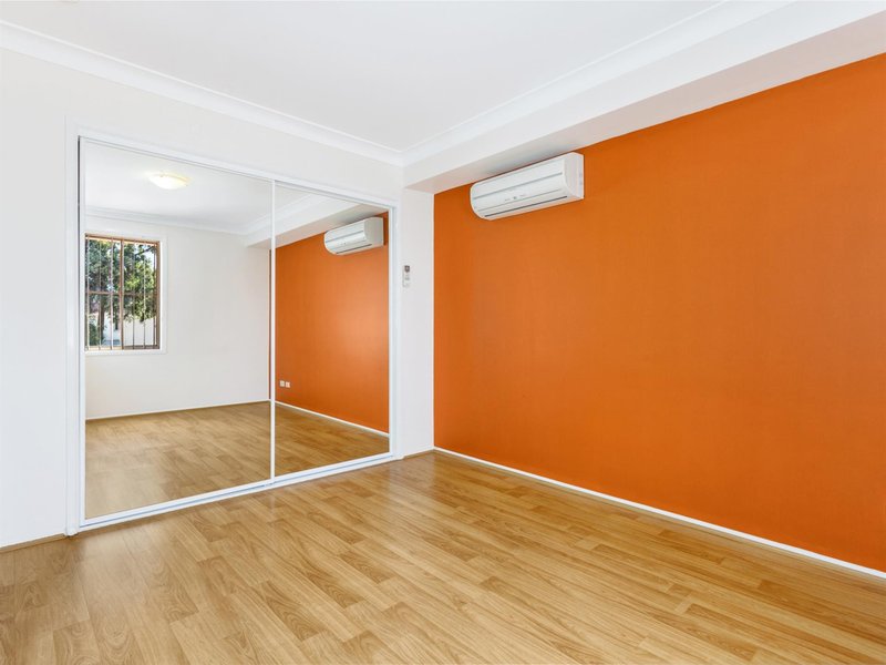 Photo - 52 Burrinjuck Drive, Woodcroft NSW 2767 - Image 10