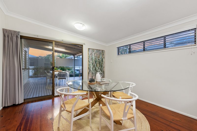 Photo - 52 Burwood Road, Everton Park QLD 4053 - Image 4