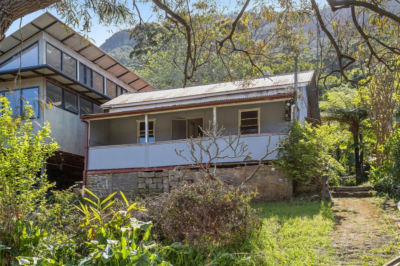 Photo - 52 Buttenshaw Drive, Coledale NSW 2515 - Image 1