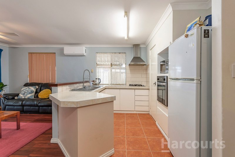 Photo - 52 Carberry Square, Clarkson WA 6030 - Image 5