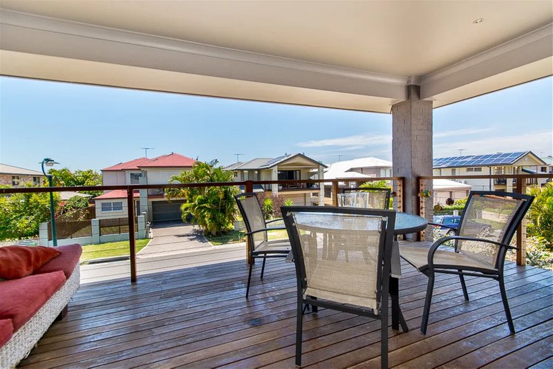 Photo - 52 Caribou Crescent, Fitzgibbon QLD 4018 - Image 4