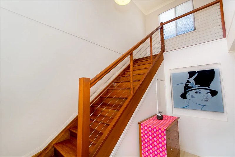 Photo - 52 Caribou Crescent, Fitzgibbon QLD 4018 - Image 5