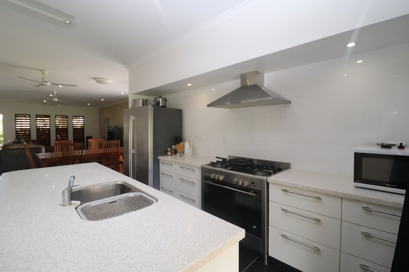 Photo - 52 Carr Cres , Lucinda QLD 4850 - Image 2