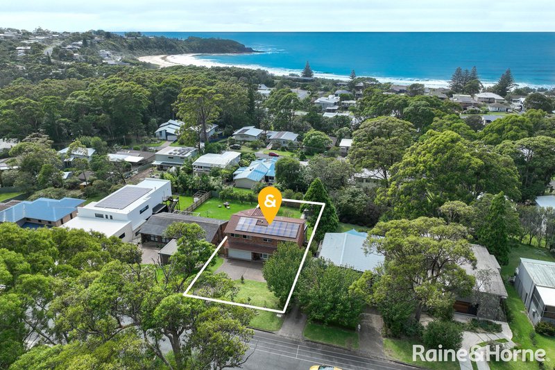 Photo - 52 Carroll Avenue, Mollymook Beach NSW 2539 - Image 2